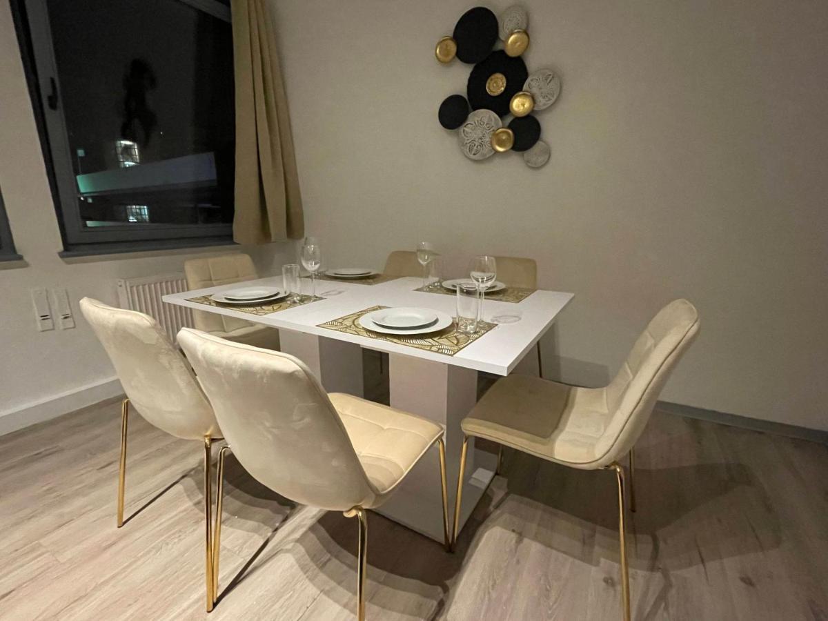 Urbansuites - Modern & Zentral In Der City - Dein Zuhause In Stuttgart Eksteriør billede