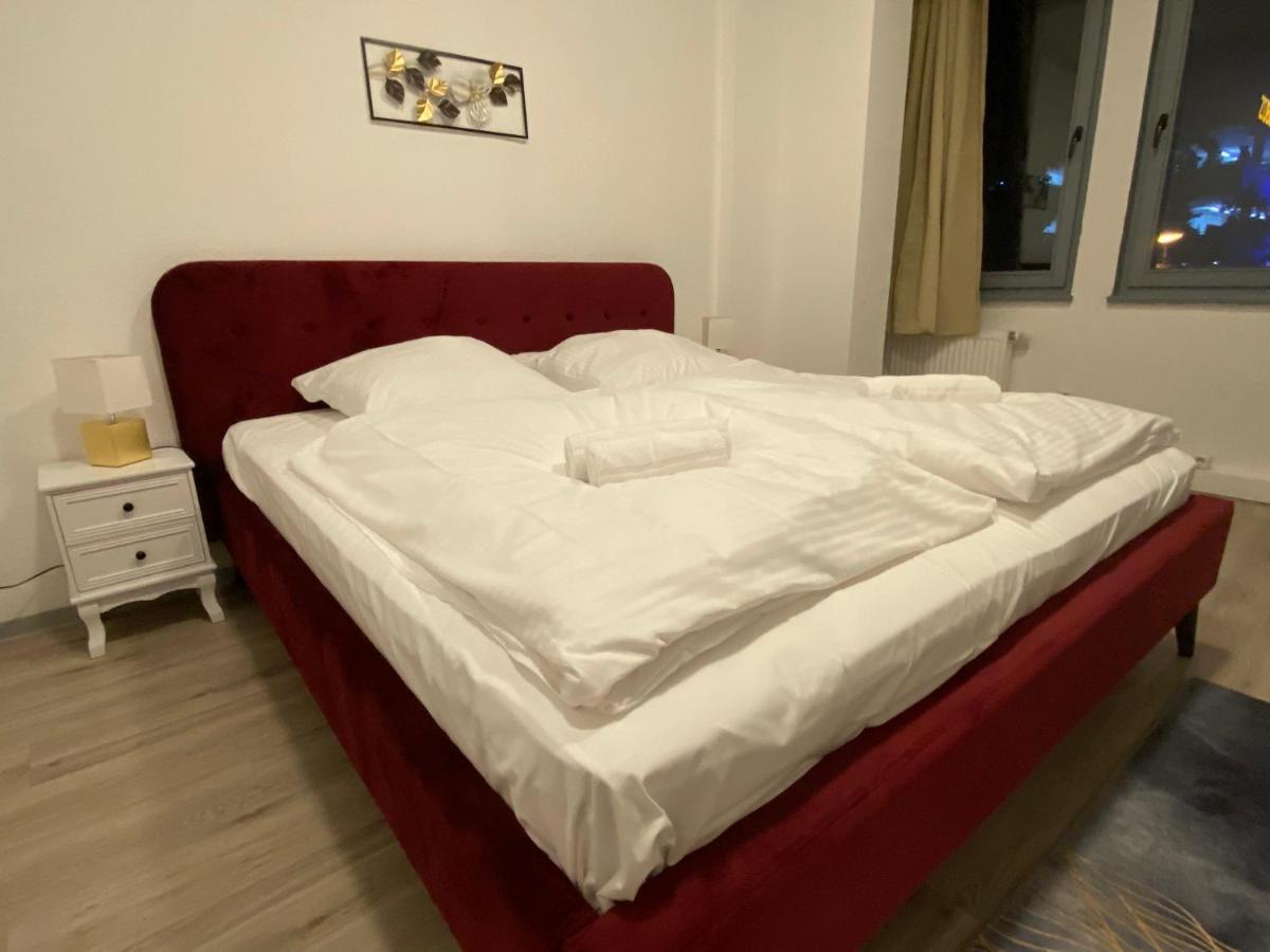 Urbansuites - Modern & Zentral In Der City - Dein Zuhause In Stuttgart Eksteriør billede
