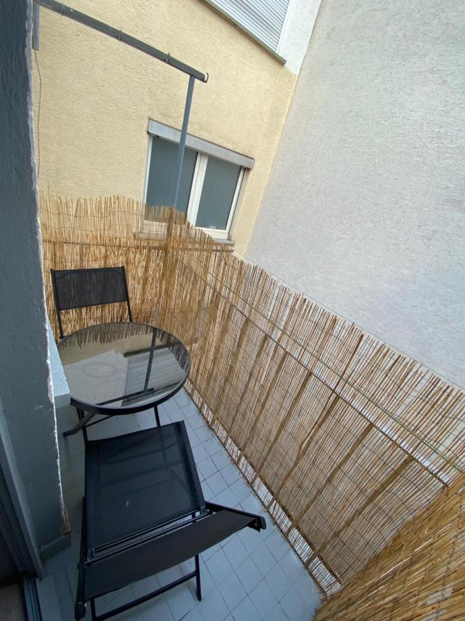 Urbansuites - Modern & Zentral In Der City - Dein Zuhause In Stuttgart Eksteriør billede