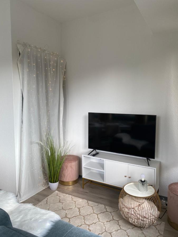 Urbansuites - Modern & Zentral In Der City - Dein Zuhause In Stuttgart Eksteriør billede