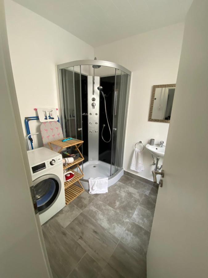Urbansuites - Modern & Zentral In Der City - Dein Zuhause In Stuttgart Eksteriør billede